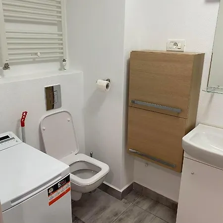 Select Apartment
